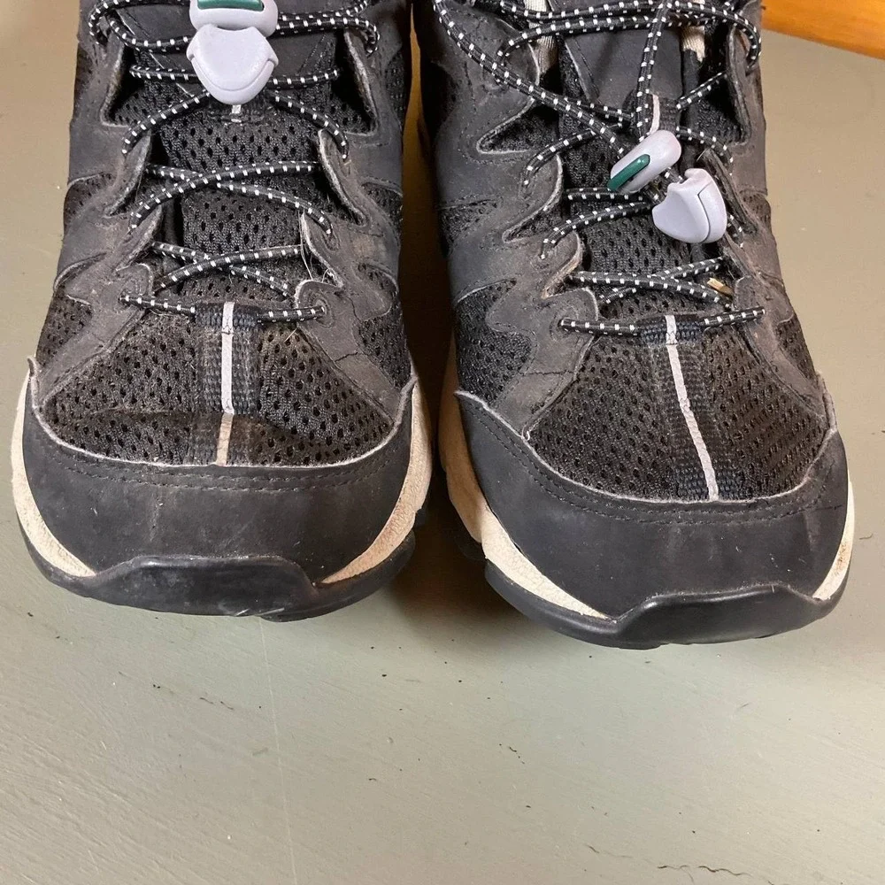 LL Bean Athletic Shoes Womens Size 8M Black Hiking Walking Bungee Workwear‎